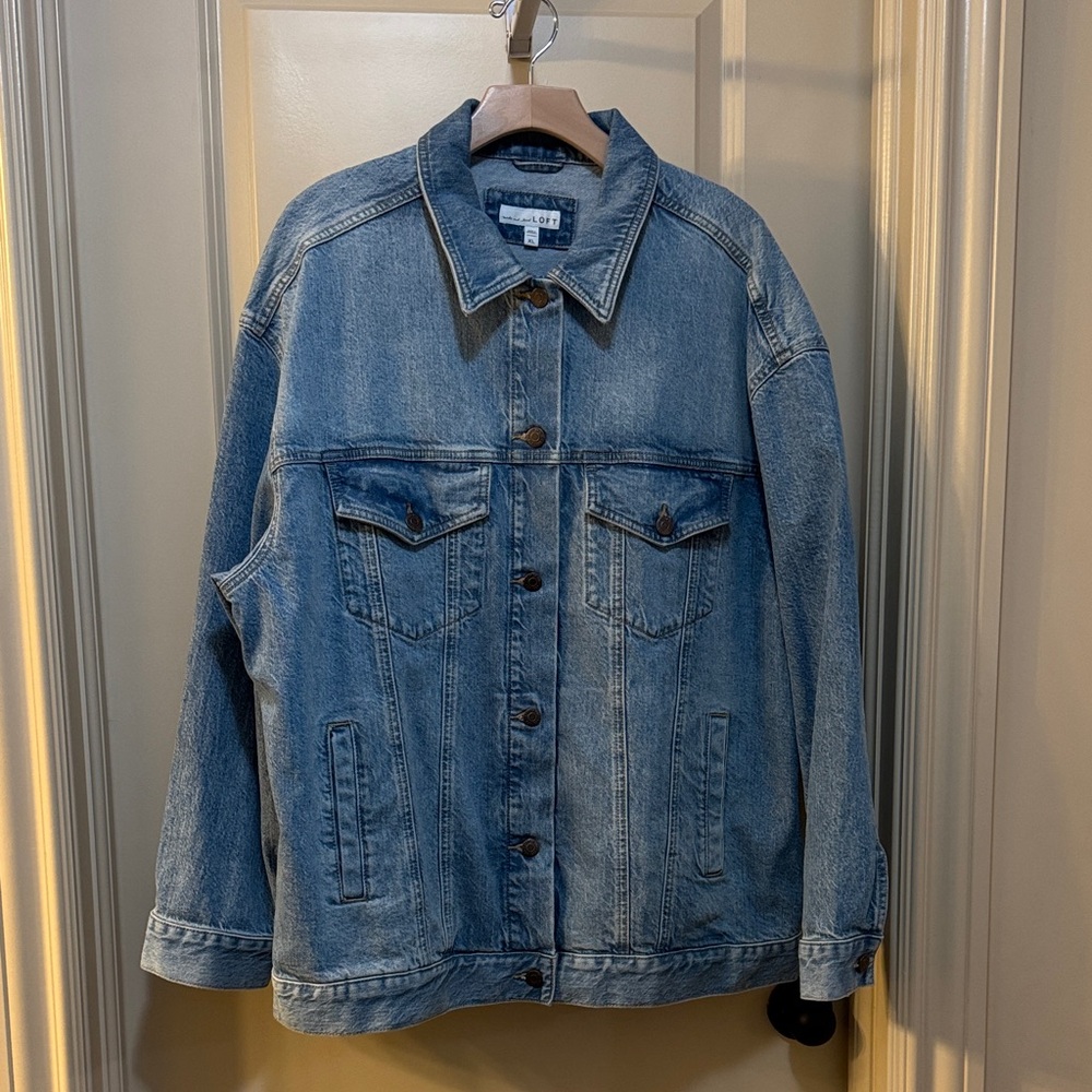 LOFT Light Blue Denim Trucker Jacket XL